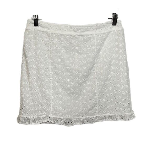 Francesca's Mi Ami, white floral eyelet skirt with ruffle, Large - Picture 1 of 7